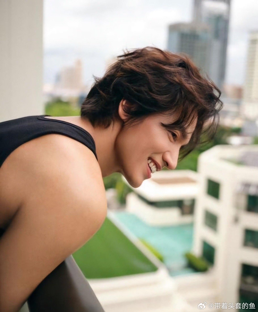 言承旭新動態(tài)揭秘，科技風潮下的前沿體驗之旅