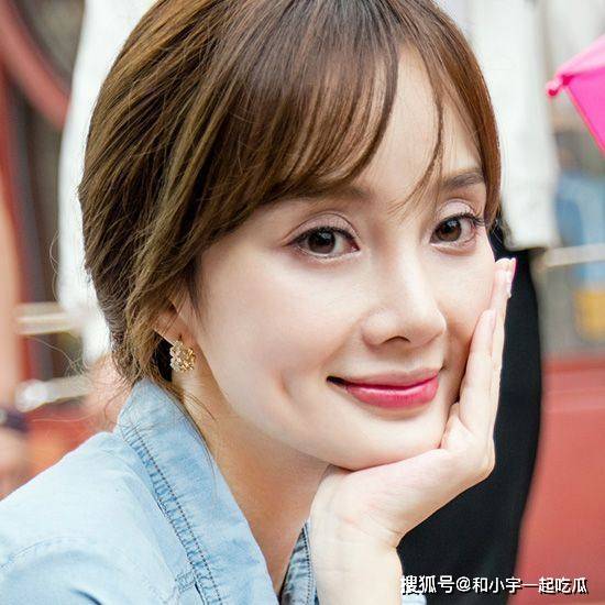 四線明星背后的故事與時(shí)代印記，星光閃耀背后的故事。