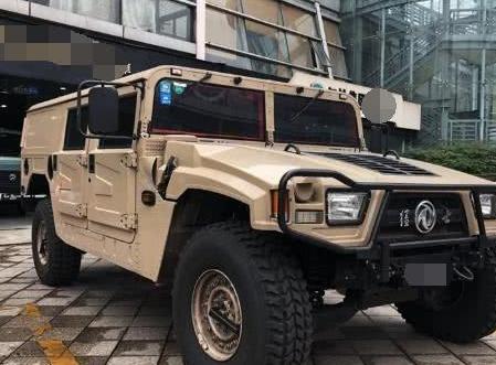 東風(fēng)猛士，自然探險(xiǎn)伙伴與心靈平靜之旅的價(jià)位揭秘