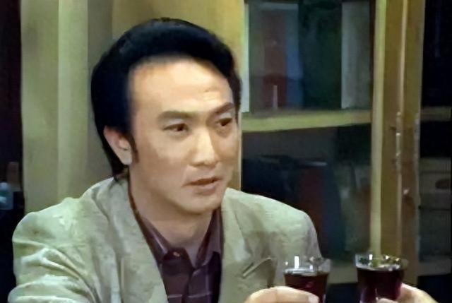 鄭乾龍，演技、影響力與公眾形象的探究