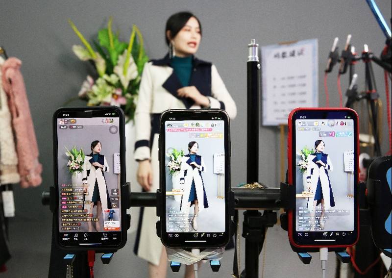 ＂新澳門現(xiàn)場開獎直播在線觀看＂的：財務決策技能實訓資料_編輯版5.86