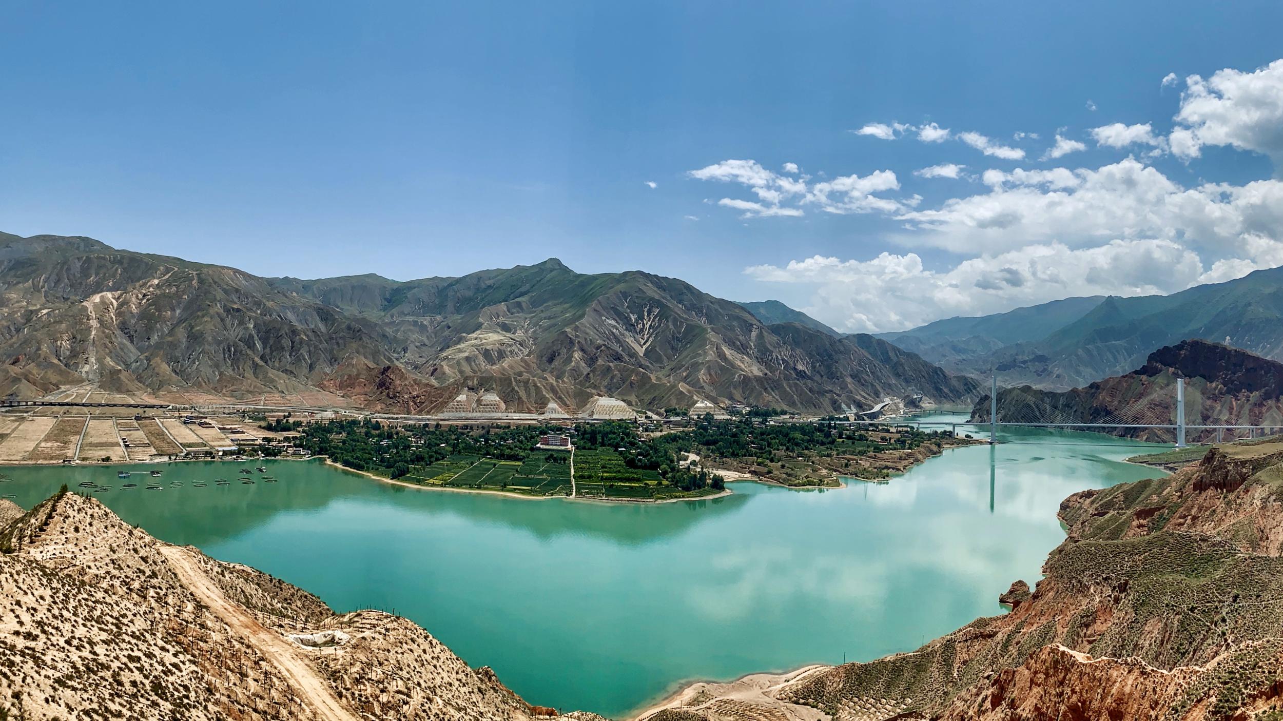 黃南水庫(kù)最新資訊,黃南水庫(kù)最新資訊，探索自然美景的旅行，尋找內(nèi)心的平靜