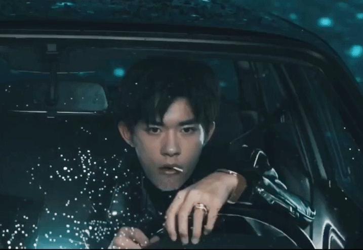 王俊凱與王源最新動(dòng)態(tài)，探尋自然美景，尋覓內(nèi)心寧靜