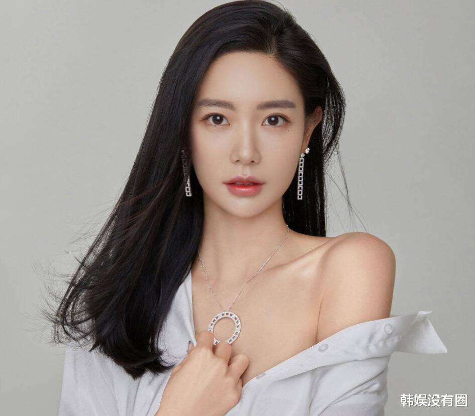 金泰妍短發(fā)新照發(fā)型指南，從初學到進階，打造時尚短發(fā)秘籍