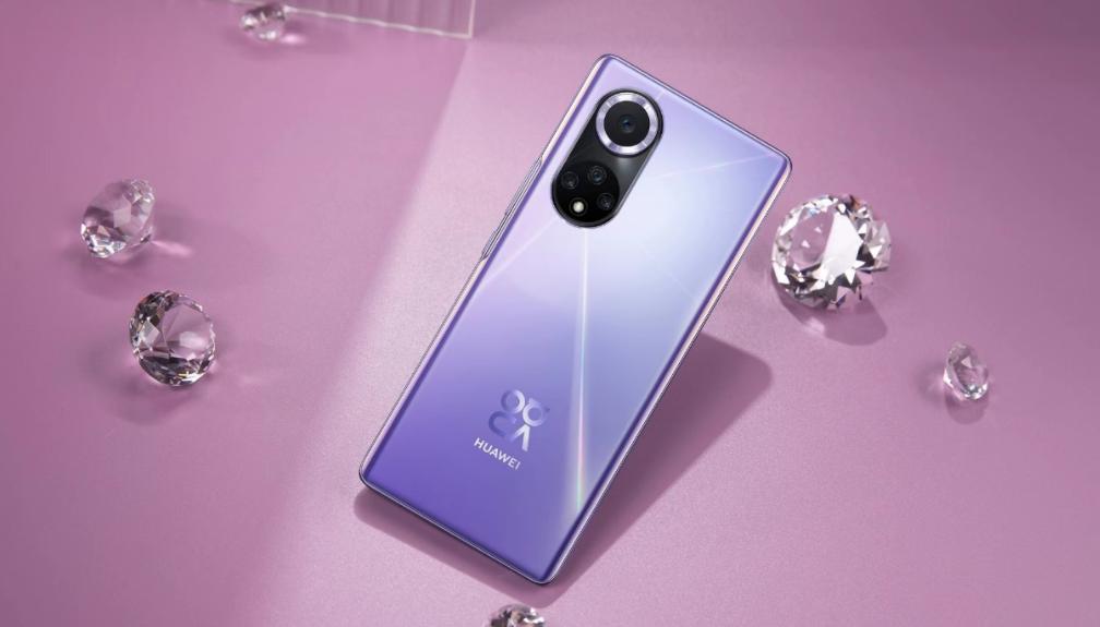 華為最新版更新，傳奇進(jìn)化，激發(fā)自信與力量之源