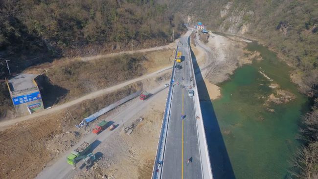 遠(yuǎn)安最新路況揭秘，小巷中的隱藏瑰寶