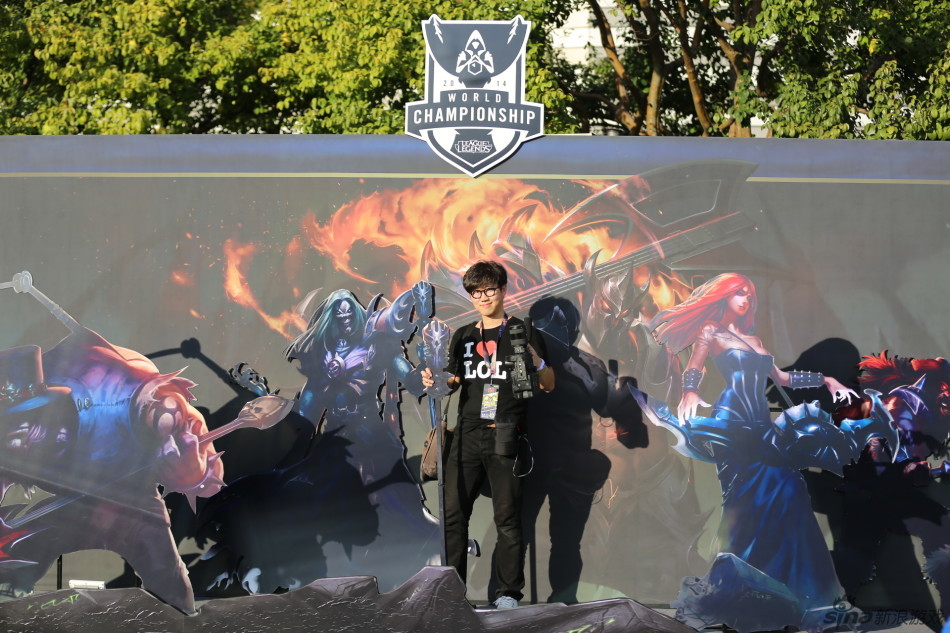 英雄聯(lián)盟s4比賽視頻,英雄聯(lián)盟S4比賽視頻，解析與觀點(diǎn)闡述