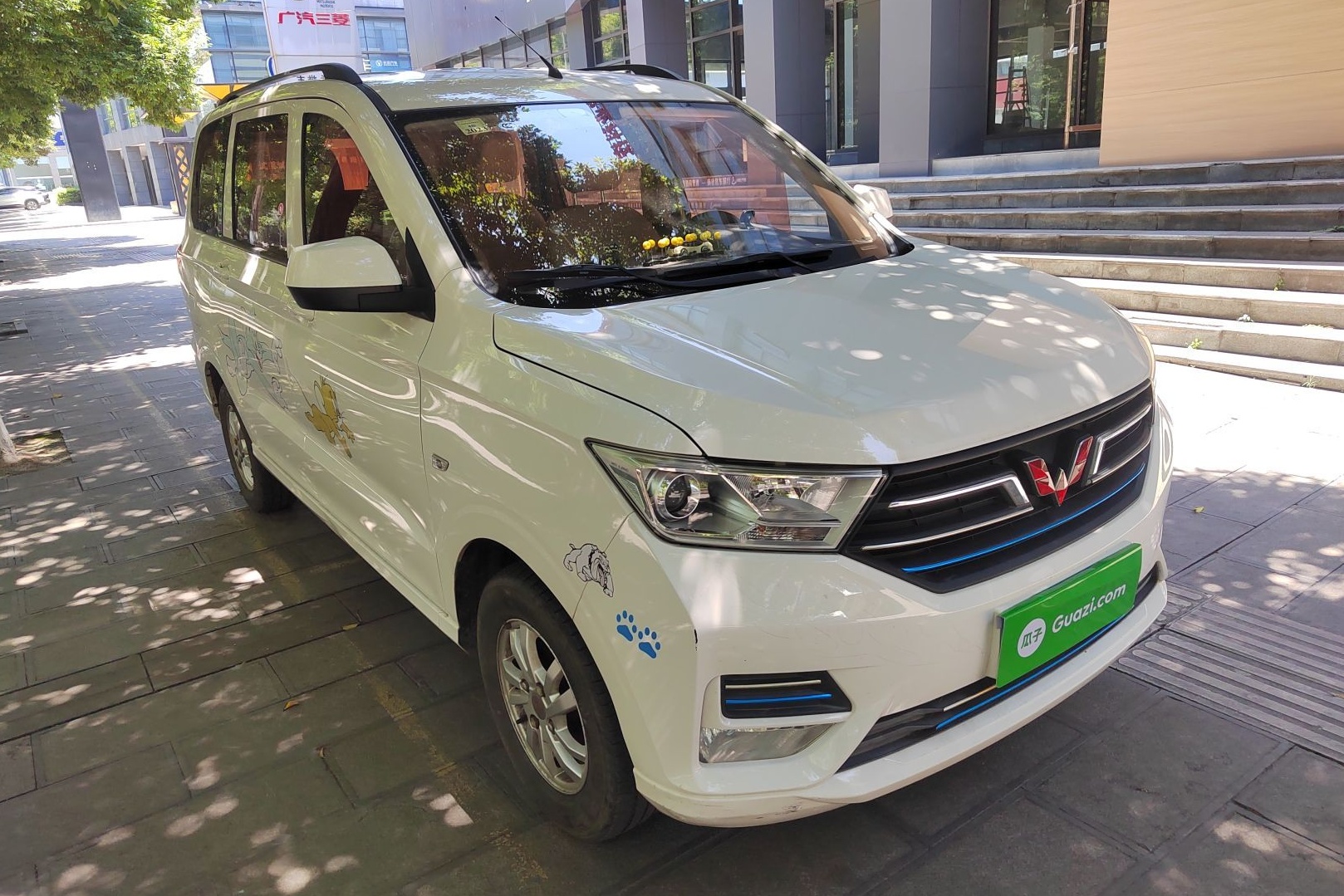 五菱宏光2018新款,五菱宏光2018新款，時代之光在華夏大地馳騁