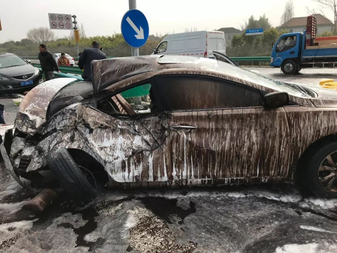 崇明車禍最新動(dòng)態(tài),崇明車禍最新動(dòng)態(tài)