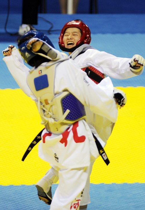 吳靜鈺跆拳道比賽視頻,吳靜鈺的跆拳道賽場(chǎng)，友情、汗水與夢(mèng)想交織的日常