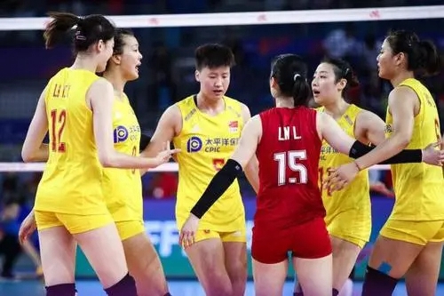 最新女排世界排名，賽場(chǎng)競(jìng)技背后的溫馨友誼故事