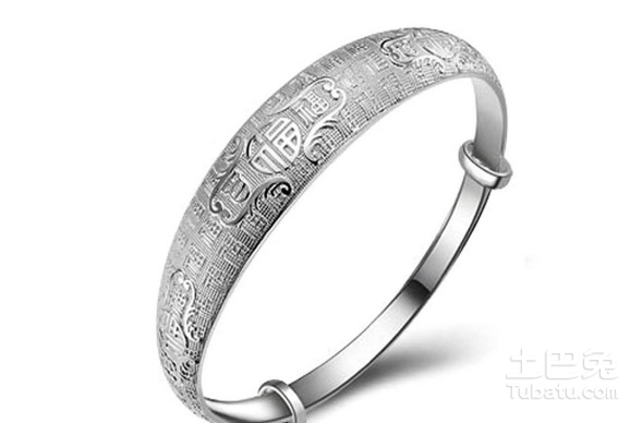 最新銀手鐲款式，時尚潮流下的個性表達與立場展現(xiàn)