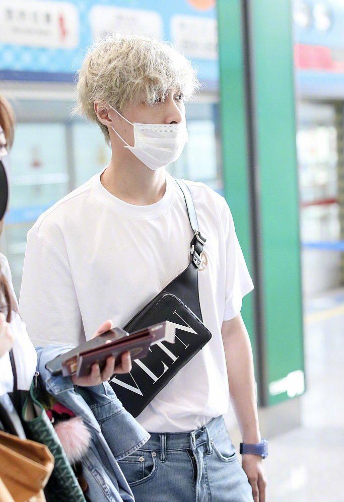 發(fā)型明星男，潮流引領與個性表達的藝術