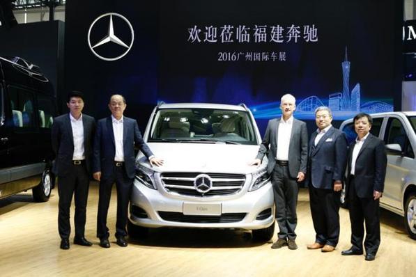 福建男籃全新陣容亮相，備戰(zhàn)賽場(chǎng)蓄勢(shì)待發(fā)