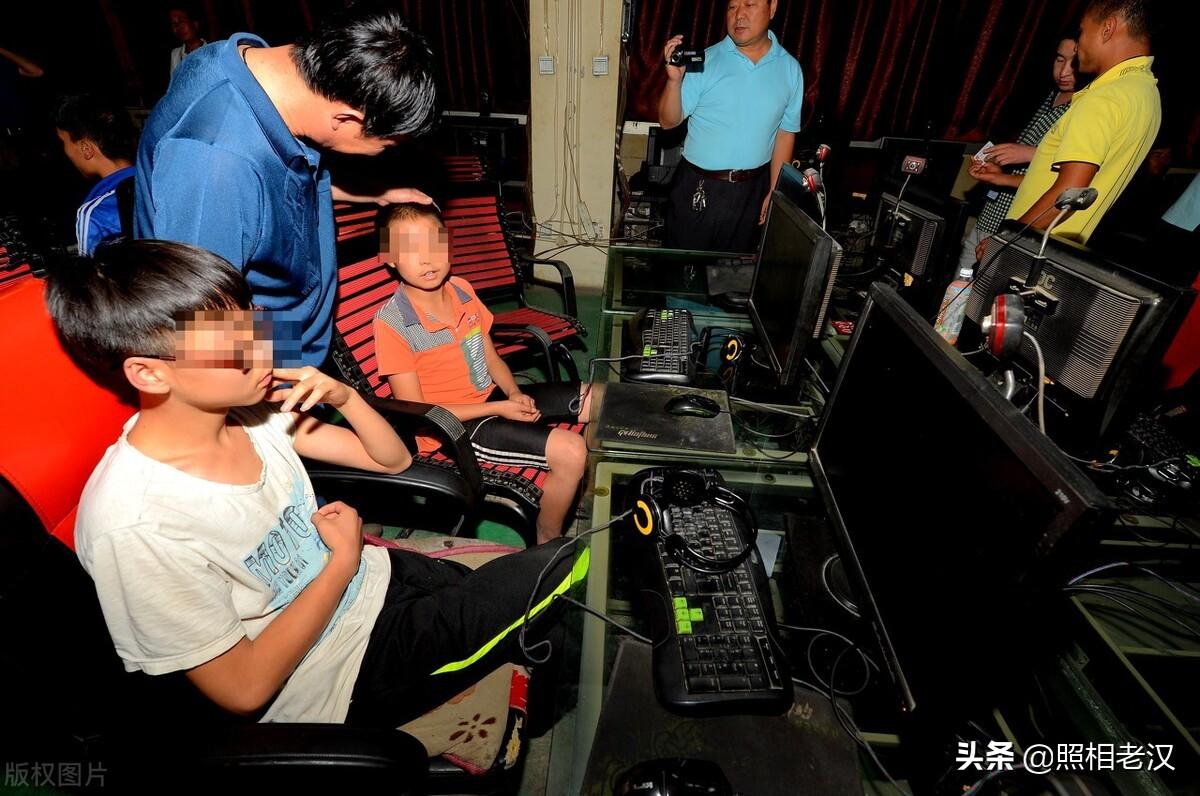 斗地主最新版2015年，科技重塑經(jīng)典，全新體驗(yàn)斗地主盛宴