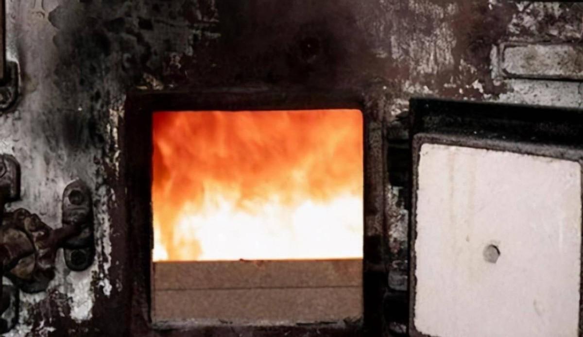 老李采暖爐新款圖賞，詳細(xì)安裝與使用指南