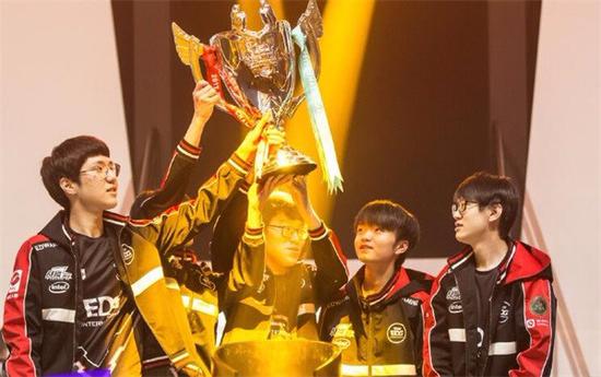 EDG冠軍所屬比賽揭曉，究竟是哪項(xiàng)電競(jìng)賽事的榮耀？