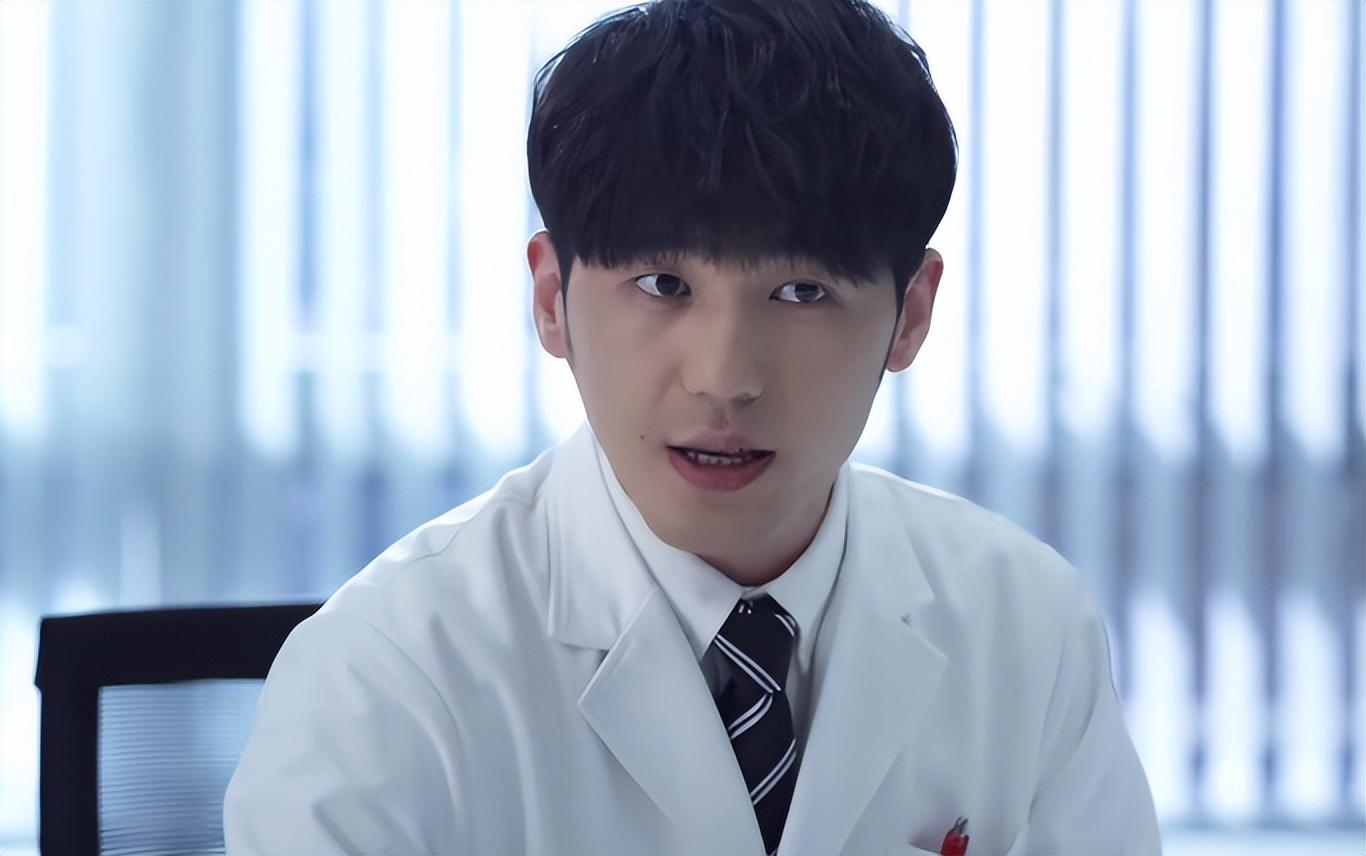 醫(yī)生演員,醫(yī)生演員，職業(yè)的多面性與角色塑造的探討