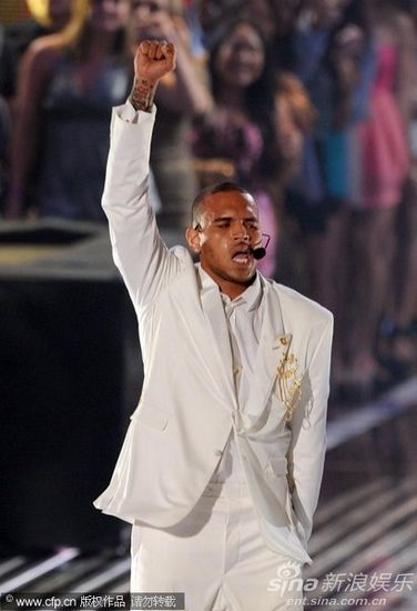 克里斯梅迪納比賽視頻，自然美景探險與心靈平靜之旅