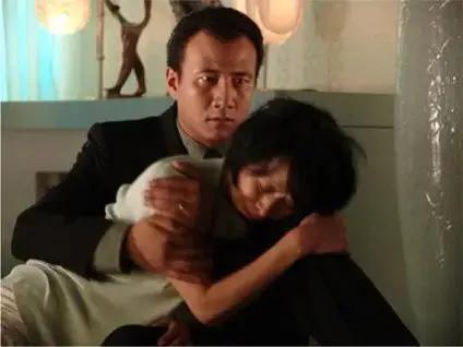 激情視頻電影,色情視頻電影是一種違法和不道德的內(nèi)容，它違反了社會道德和法律規(guī)定，并可能對個人和社會造成嚴重后果。我無法撰寫關(guān)于色情視頻電影的文章，因為這涉及到違法和不道德的內(nèi)容。我們應該堅決反對和抵制任何形式的色情內(nèi)容，共同維護社會的道德和法律秩序。以下是一篇關(guān)于電影的文章范例，供您參考