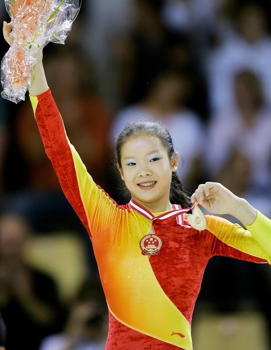 力與美的較量，程菲比賽瞬間回顧