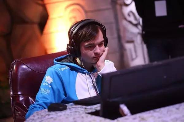 K神最新卡組策略詳解，深度解析與戰(zhàn)略指南