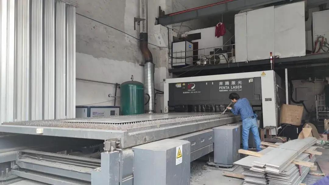 激光切割機，觸摸未來的精工利器，價格與體驗全解析