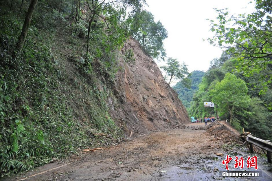 峨眉山最新塌方情況及科技監(jiān)測與前沿體驗(yàn)展現(xiàn)