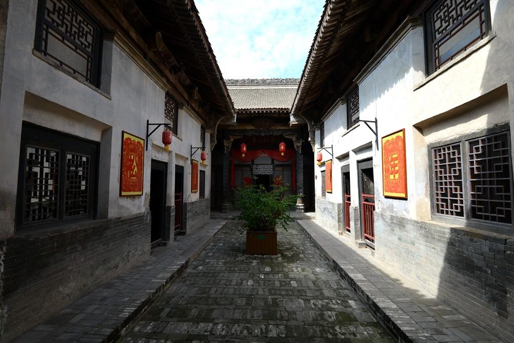 李家大院電視劇,李家大院電視劇，深度解讀其歷史底蘊與當代價值