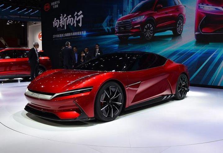 上市采訪揭秘，小巷中的隱藏瑰寶