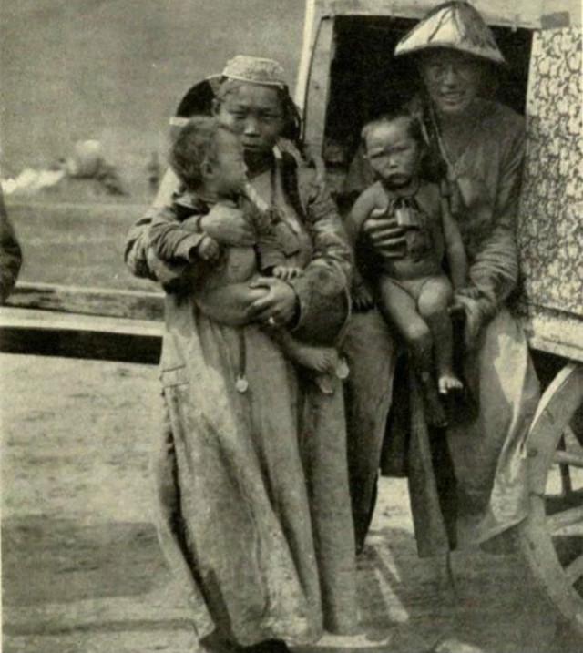 蒙古服飾比賽，傳統(tǒng)與現(xiàn)代的華麗交融