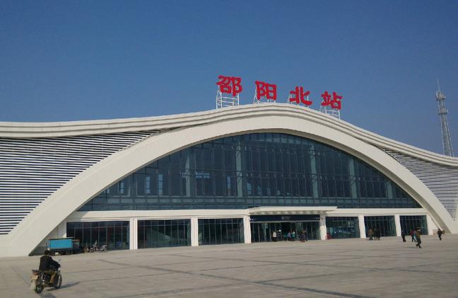 楊橋高鐵最新動(dòng)態(tài)揭秘，小巷深處的意外發(fā)現(xiàn)