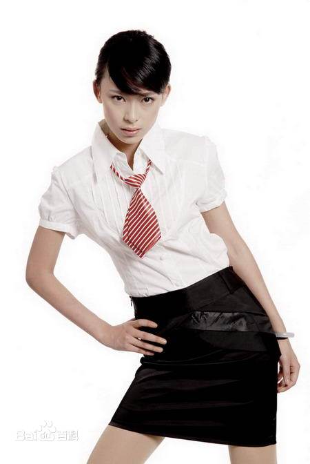 蒲冰墨的高科技重塑舞臺(tái)之旅，點(diǎn)亮璀璨人生