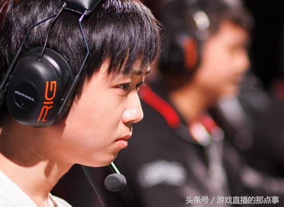 阿怡演員之歌，舞臺之上的魅力與傳奇探尋