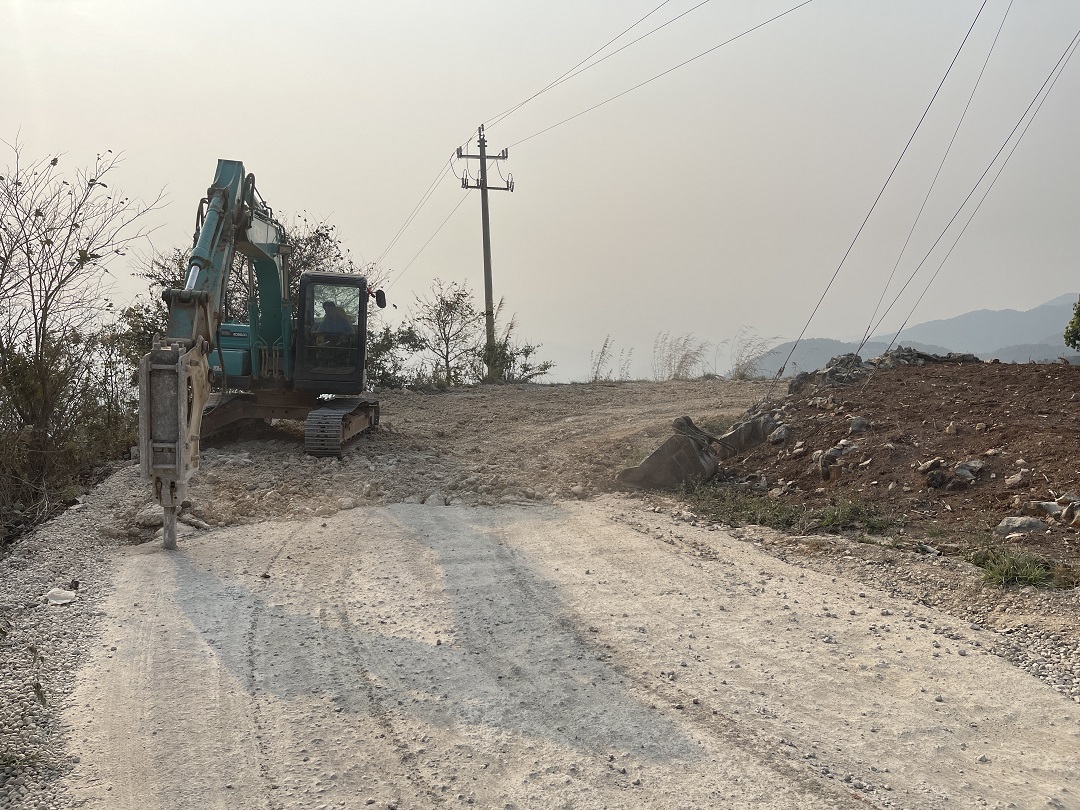 茅栗鎮(zhèn)公路最新動態(tài)，探索自然美景，尋覓內(nèi)心寧靜之旅