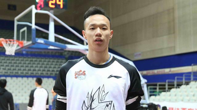 王潼新作，探索未知的藝術(shù)領(lǐng)域之旅