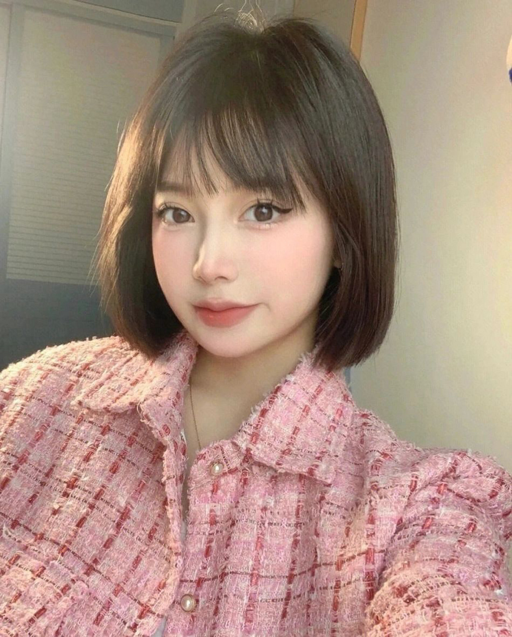 2025年女性最新短發(fā)發(fā)型，時(shí)尚減齡秘籍