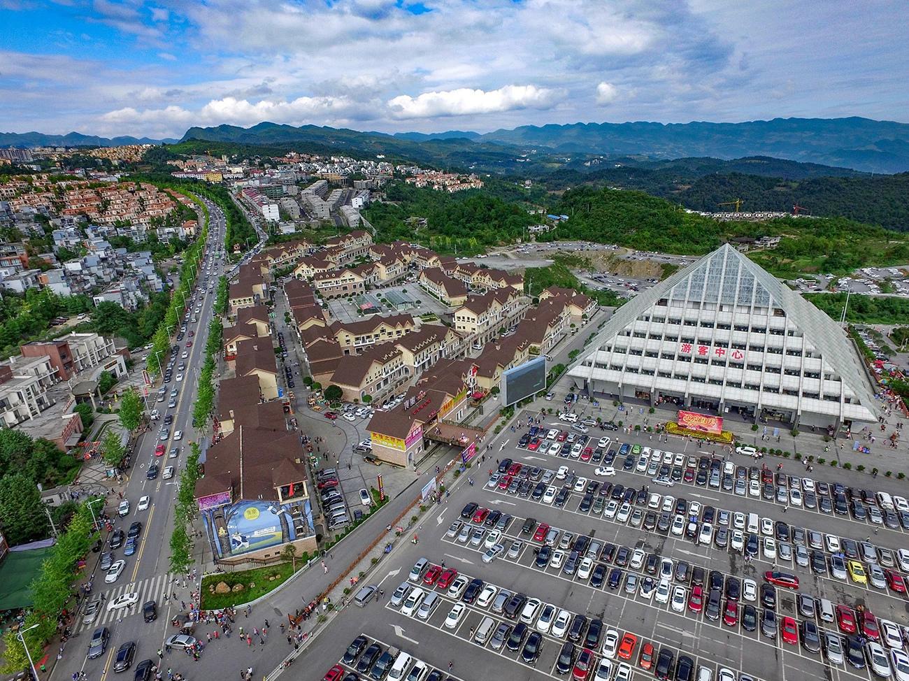 渝湘高鐵最新進(jìn)展揭秘，啟程心靈之旅，探秘自然美景之旅