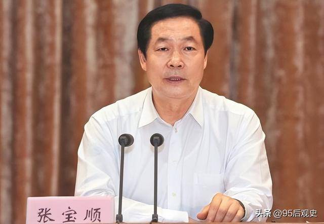 最新省委常委參與小巷深處的獨(dú)特風(fēng)味探索之旅