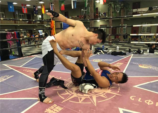 邱建良最新比賽視頻，戰(zhàn)斗技藝精湛背后的爭議焦點一窺