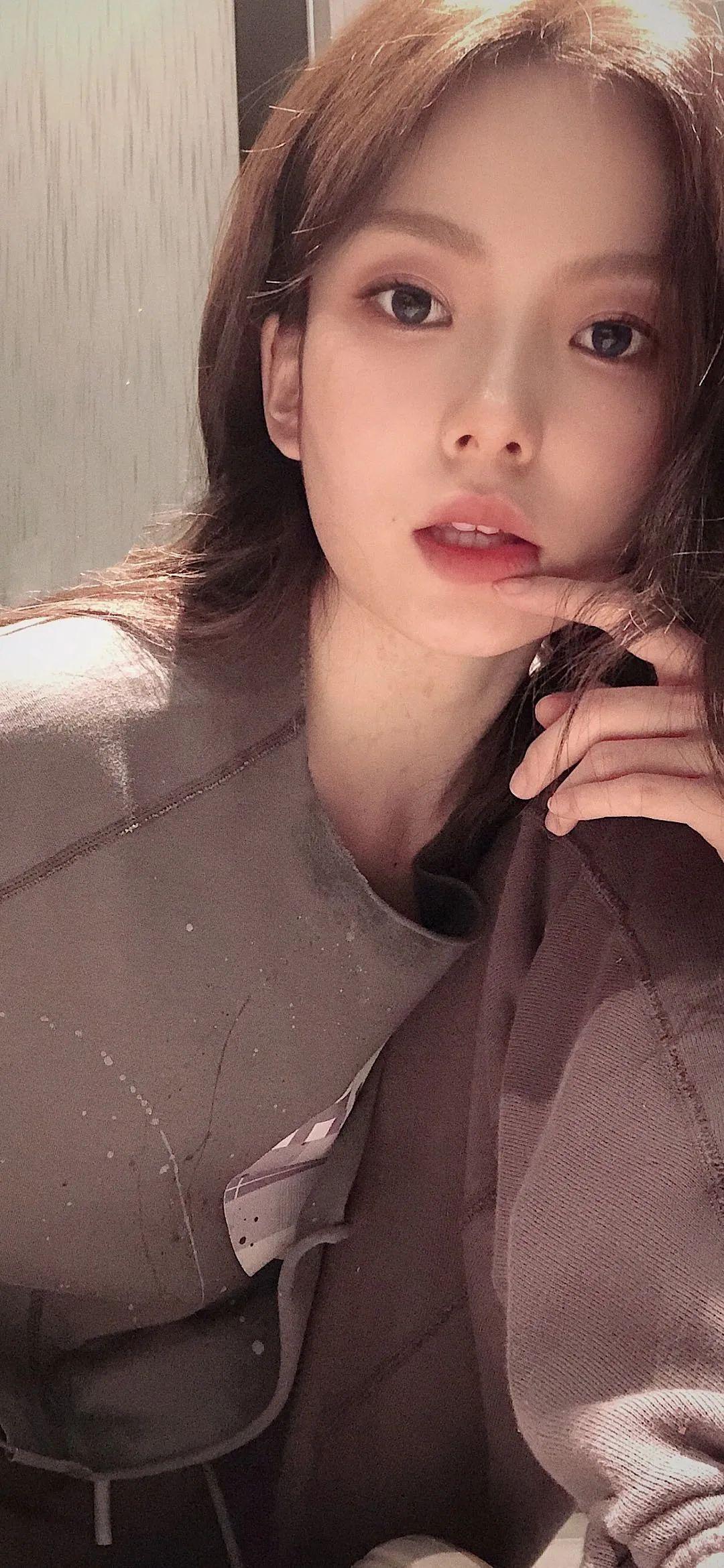 微信最新說(shuō)說(shuō)心情短語(yǔ)