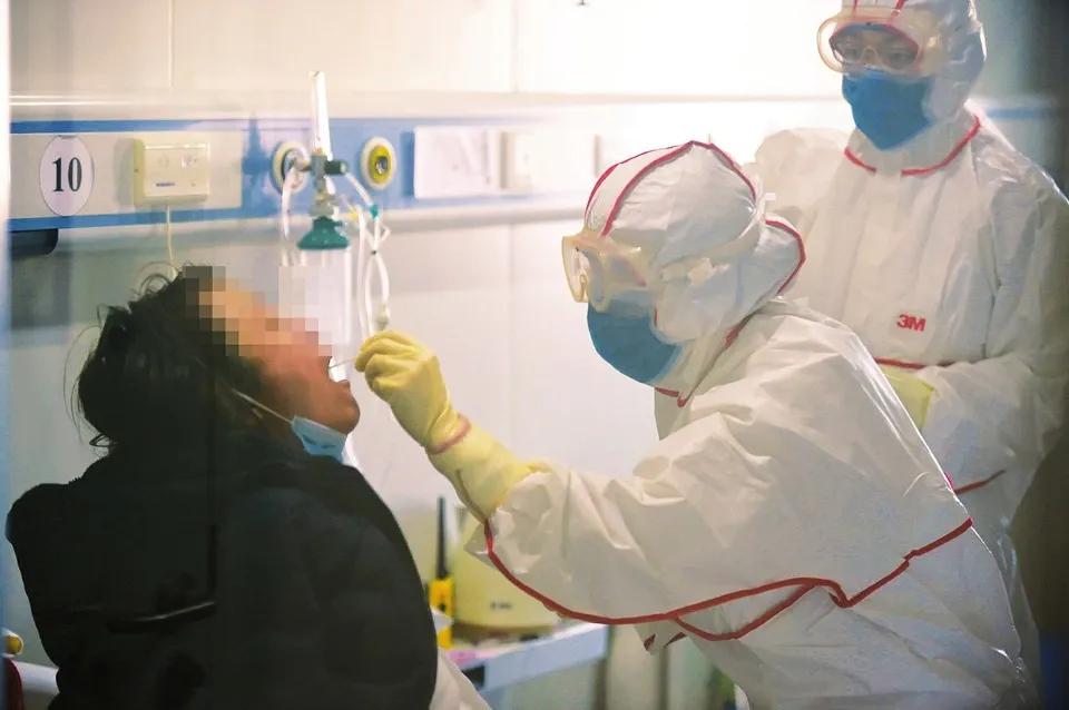 閆芳最新動(dòng)態(tài)，科技新星引領(lǐng)未來(lái)生活新潮流