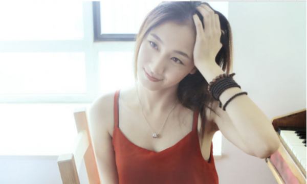 時(shí)代之光下的璀璨明星原乾惠最新寫真視頻曝光