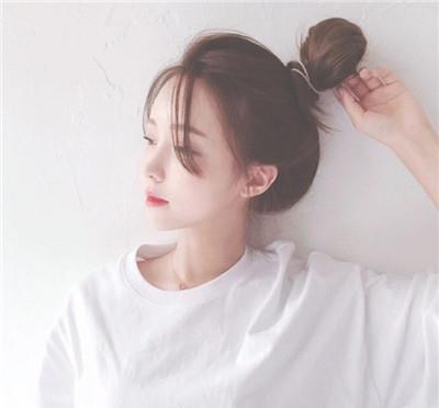 科技與美學(xué)重塑生活品質(zhì)，最新微信美女高清頭像分享