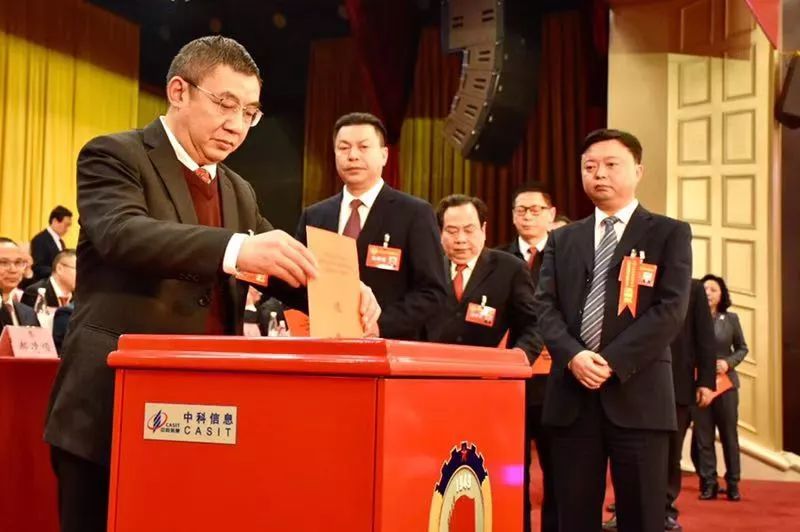 廖清江的最新動(dòng)態(tài)，變化中的力量與自我成長(zhǎng)的自信之路