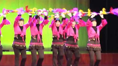 最新錢桿舞花樣打法，小巷深處的魅力舞蹈