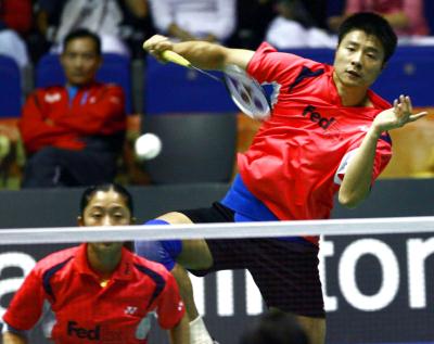 羽毛球世錦賽實(shí)時(shí)賽況更新，賽場(chǎng)動(dòng)態(tài)一覽無(wú)余