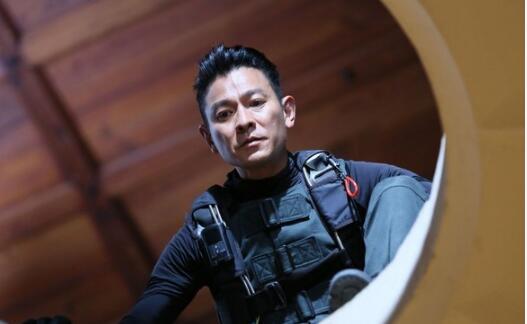 劉德華墜馬事件啟示與內(nèi)心寧?kù)o，最新消息揭秘