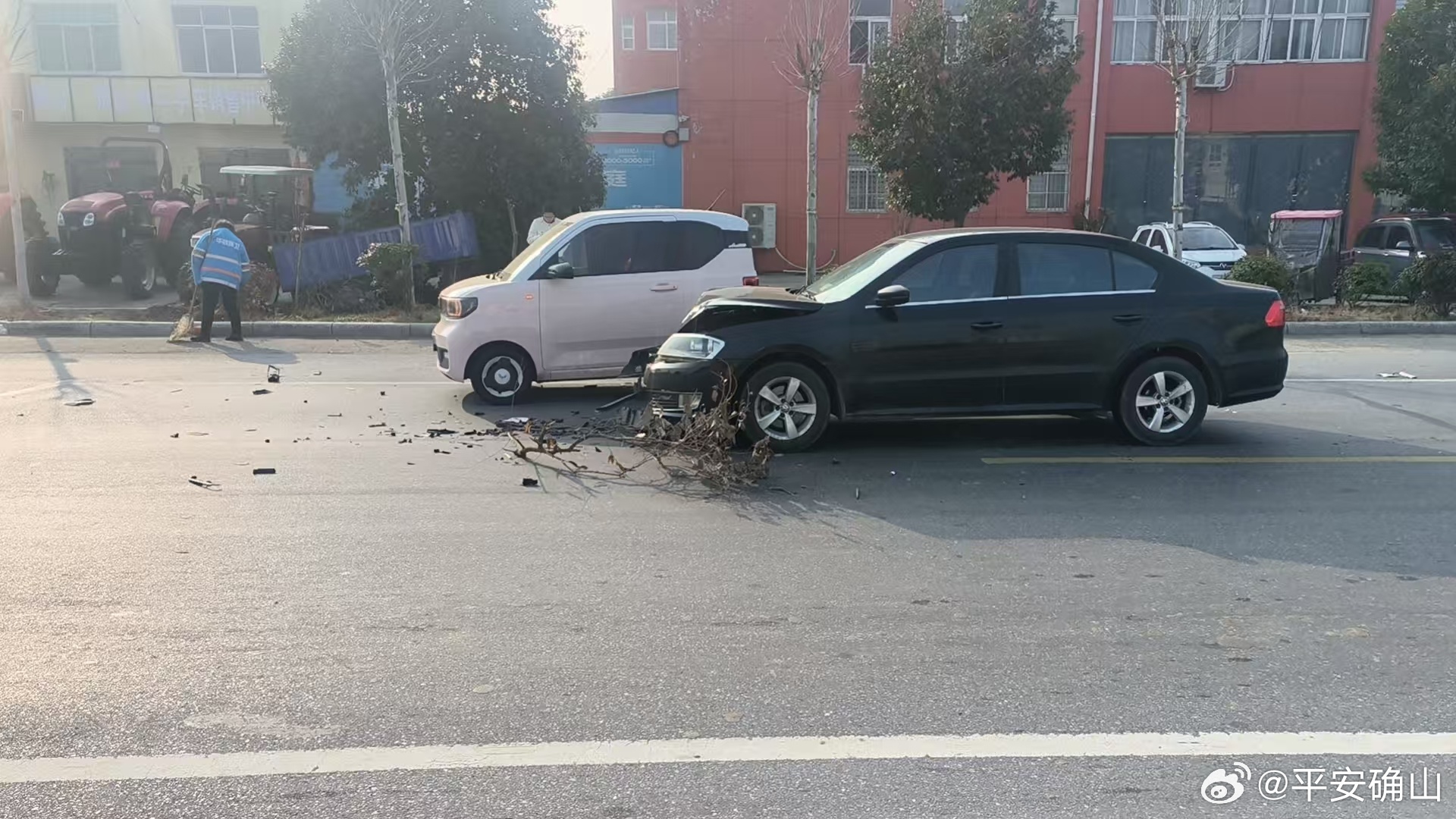 滑縣車禍?zhǔn)录疃确治雠c觀點(diǎn)闡述，2025年最新事故回顧